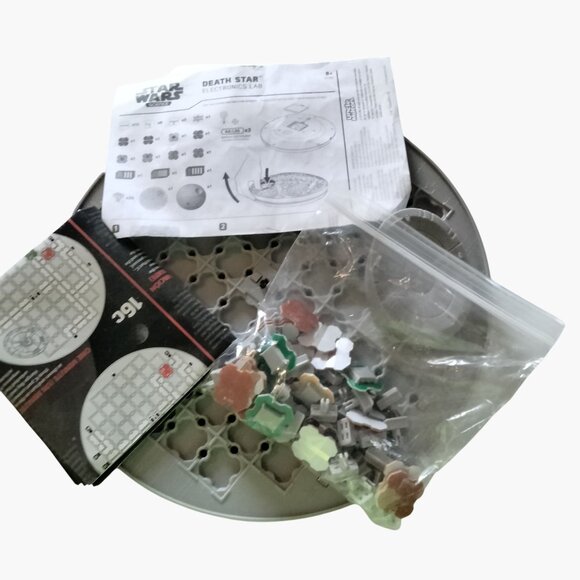 Star Wars Death Star Electronics Lab Science Kit Uncle Milton Disney - Picture 3 of 16